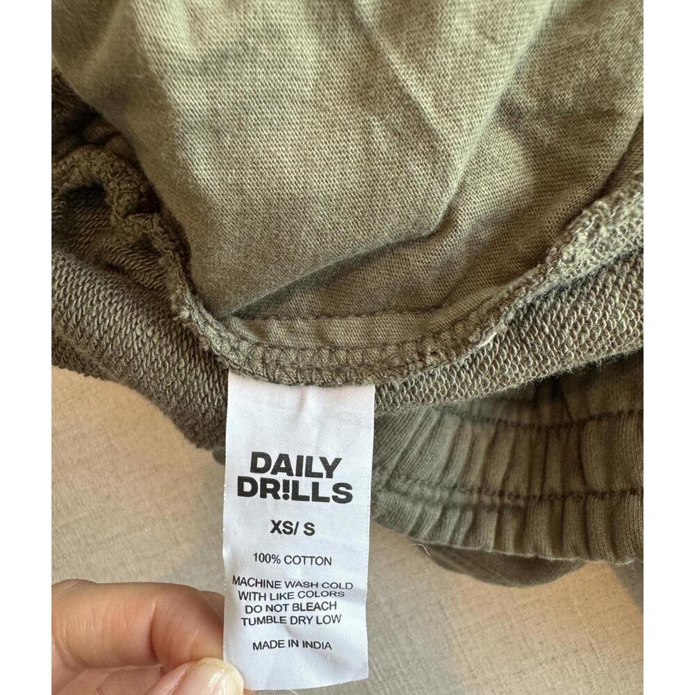 Daily Drills Heavyweight Super Shorts Dark Green XS/S - Picture 3 of 3